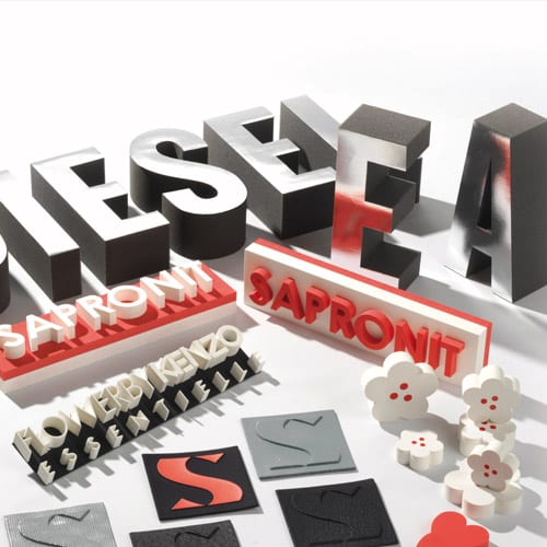 Gamme de lettres en mousseGamme de lettres en mousse